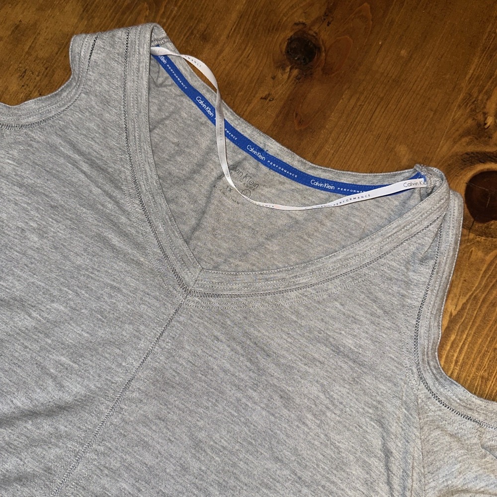 Calvin Klein Performance Women's Top Cut Sleeves Size 1X Gray - Picture 1 of 5